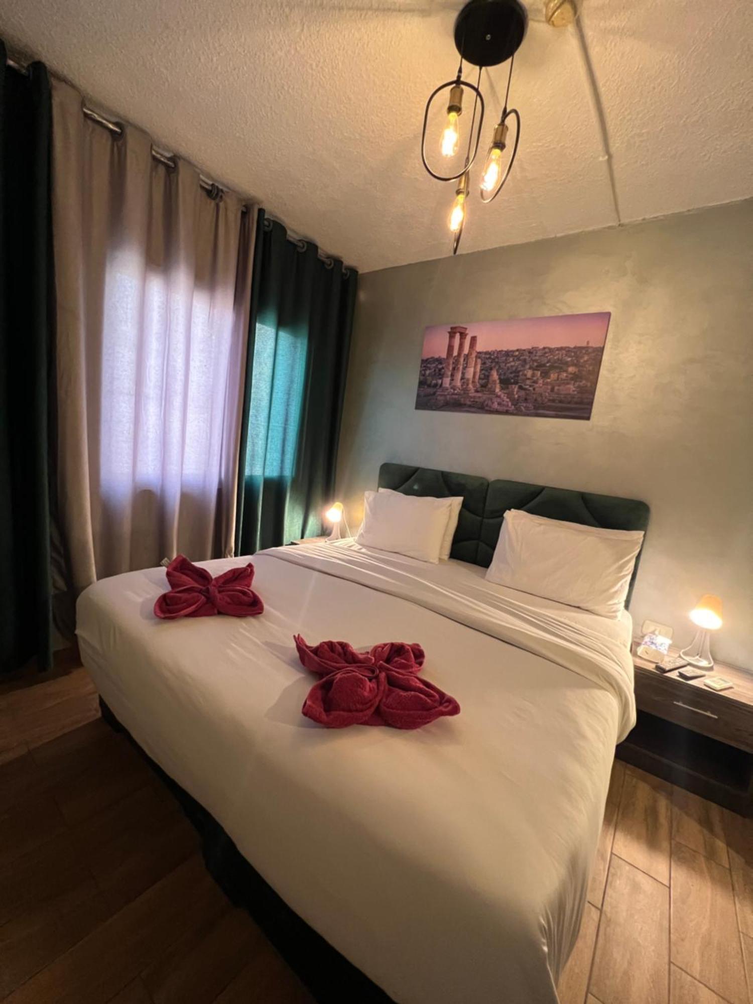 Hotel Sandra Amã